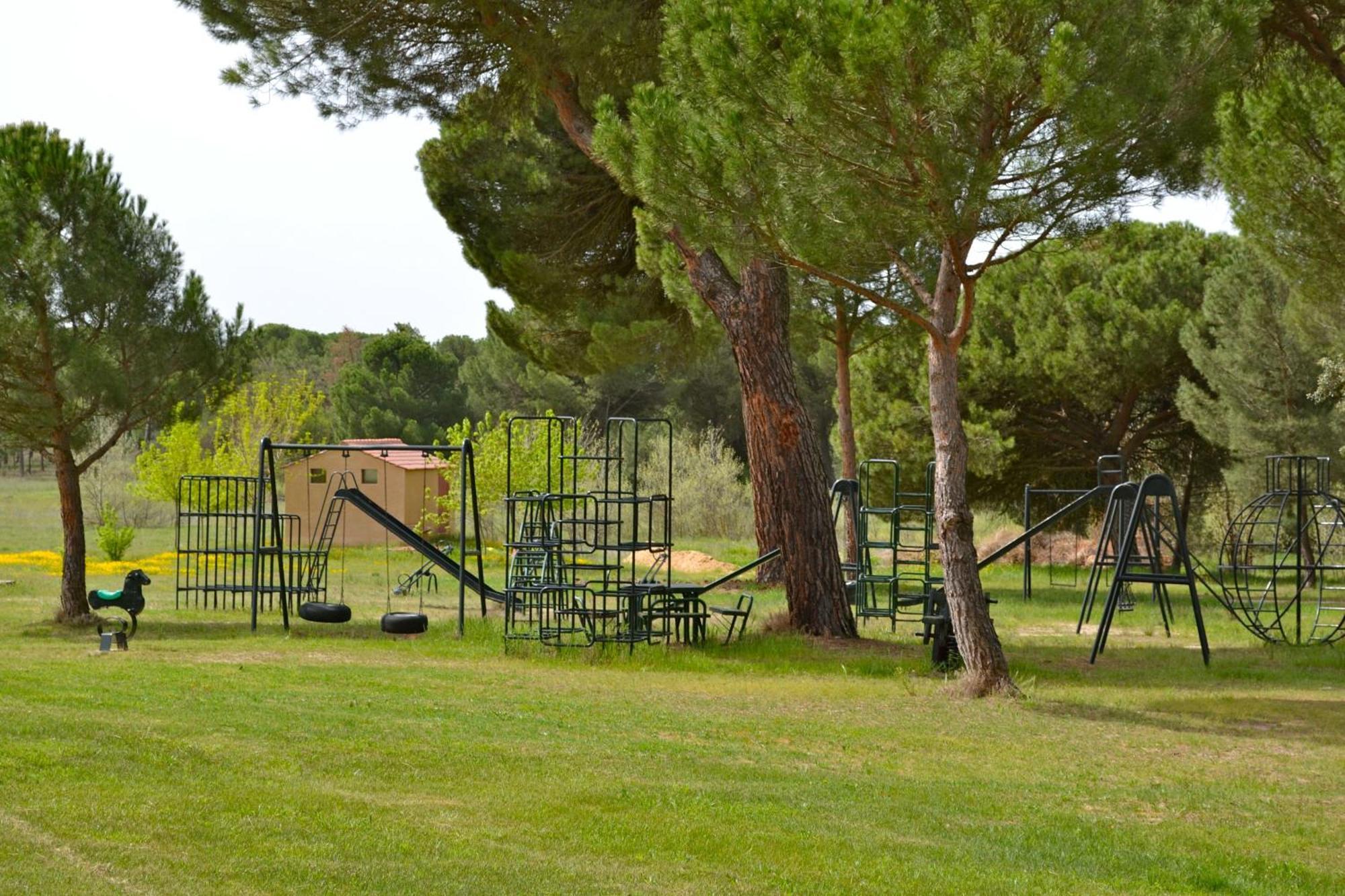 Posada Real Del Pinar Pozal de Gallinas Esterno foto